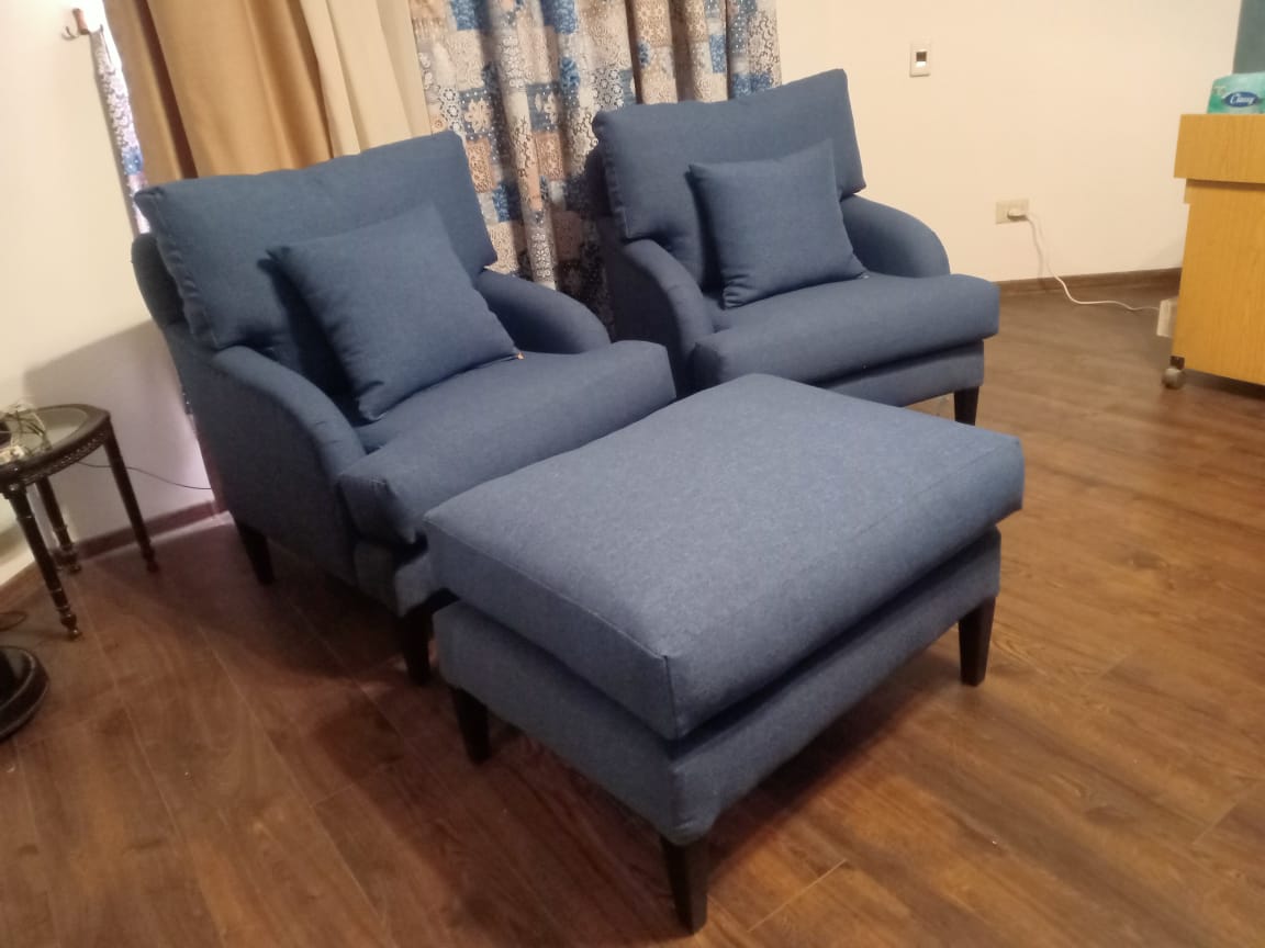 2 chairs and a pouf-HQN20
