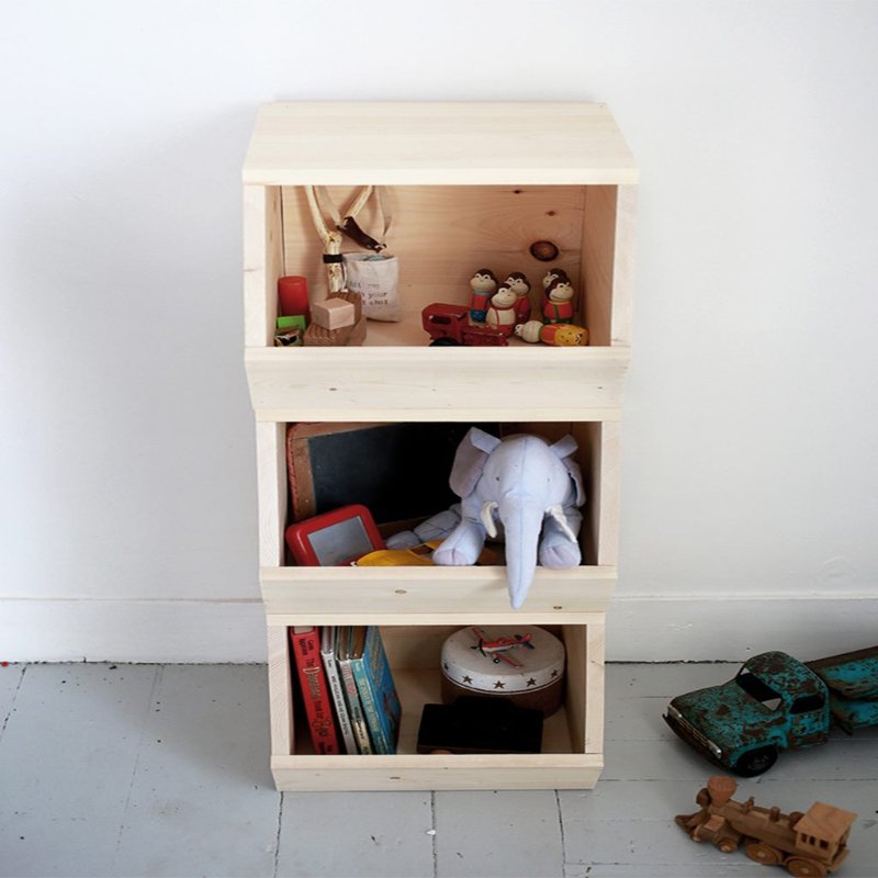 Chest of Drawers - A11