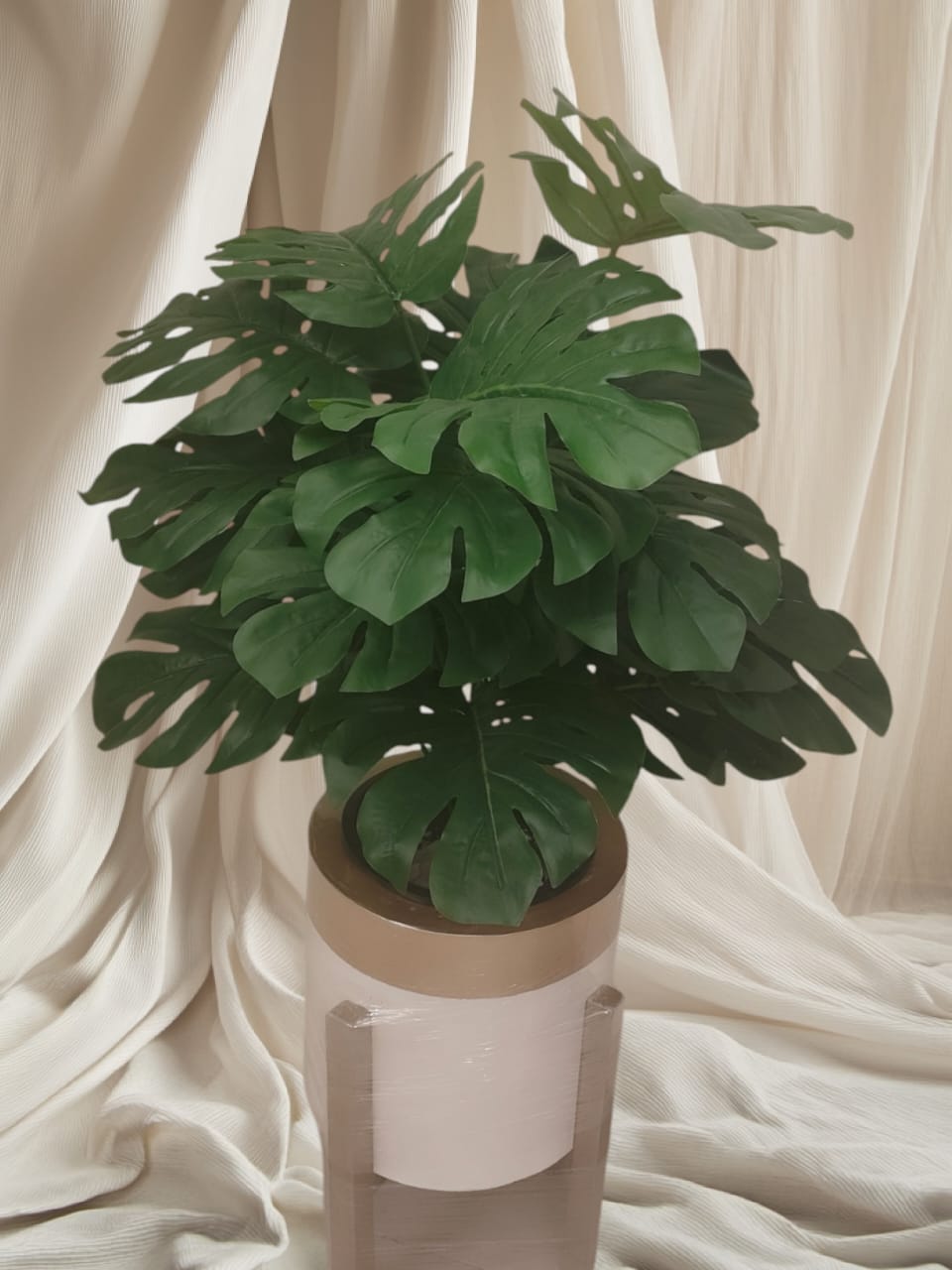 Cream tree + pot-CF-238