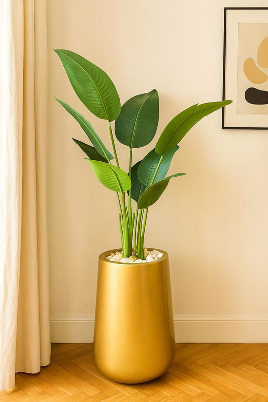 Fiberglass planter with artificial plant -HMLX1