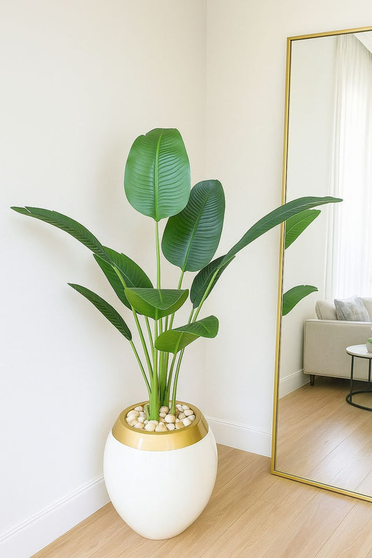 Fiberglass planter with artificial plant -HMLX6