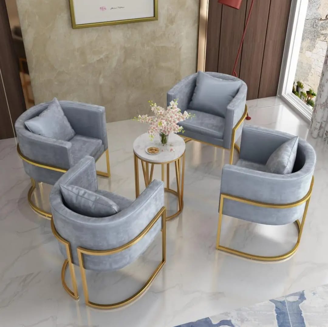 5 Piece Outdoor Set - Gray and Gold -DS139